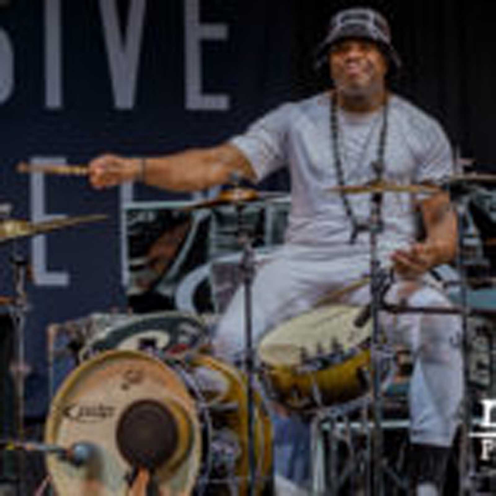 Daru Jones