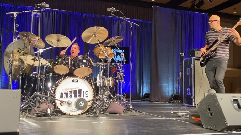 Stephen Perkins  (Jane’s Addiction) – The Wanton Song – Led Zeppelin – Pasic 19